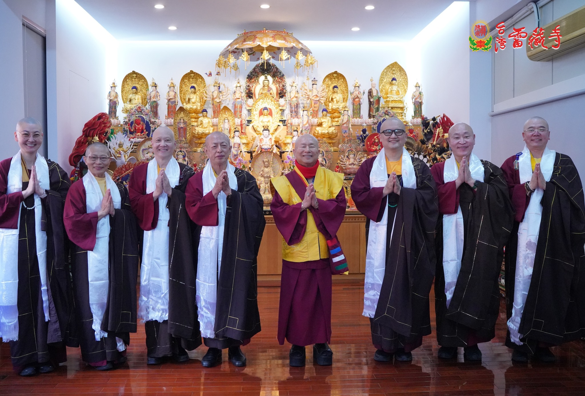 Ảnh minh họa Cách thức xin quy y và ý nghĩa